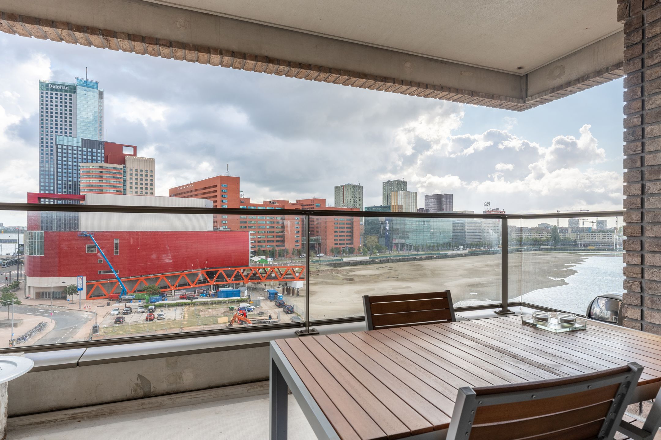 Foto 3 van De Monchyplein 17