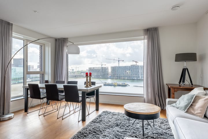 Foto 1 van De Monchyplein 17