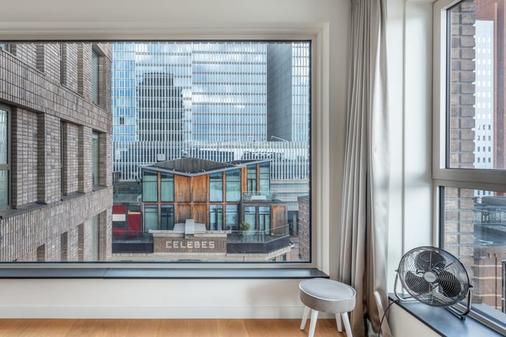 Foto 33 van De Monchyplein 17