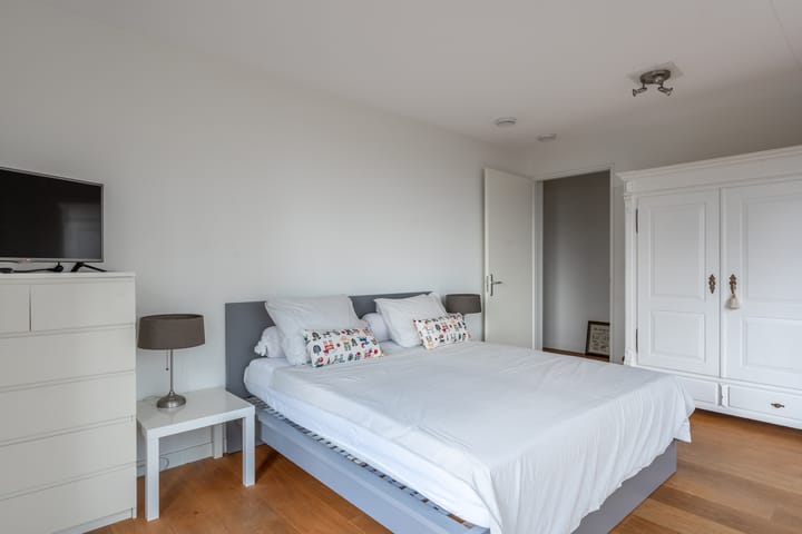 Foto 34 van De Monchyplein 17