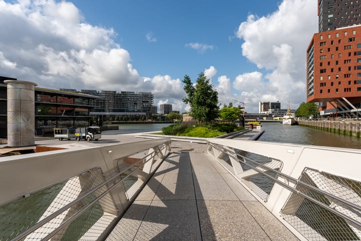 Foto 40 van De Monchyplein 17