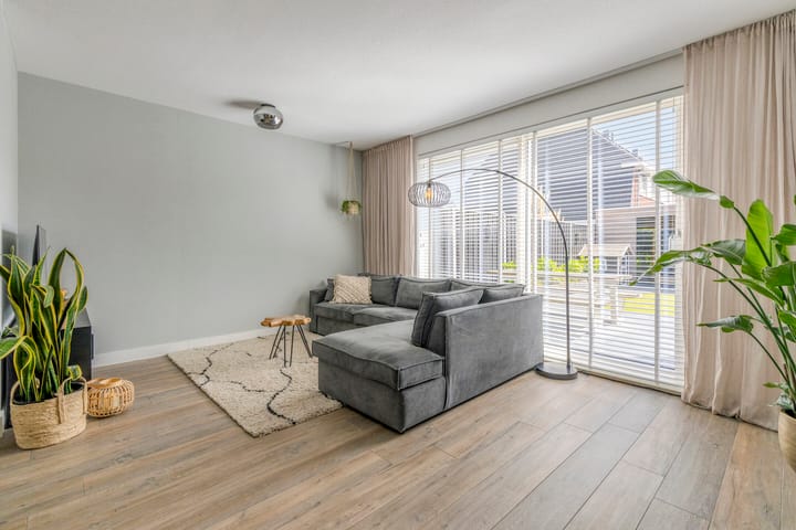 Foto 11 van Rijperkerkpark 97