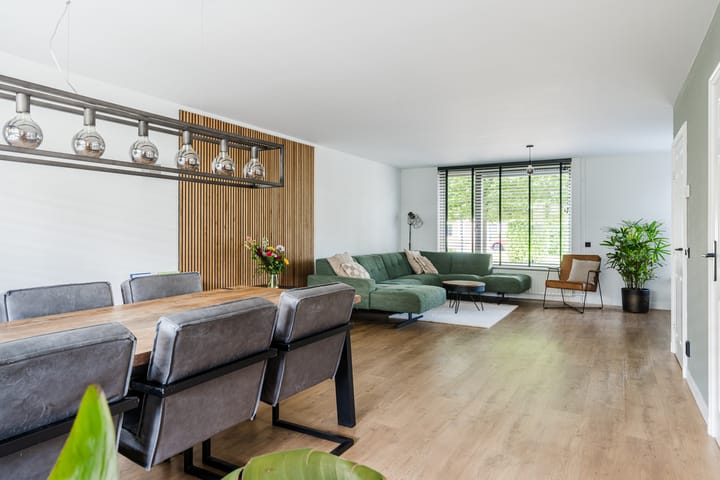 Foto 13 van Molenstraat 117