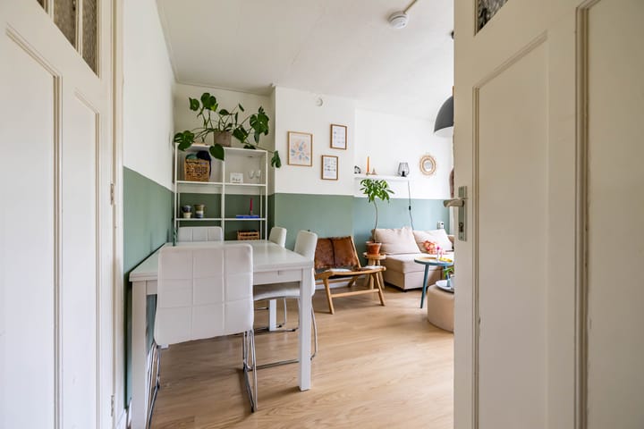 Foto 12 van Petrus Campersingel 145-A