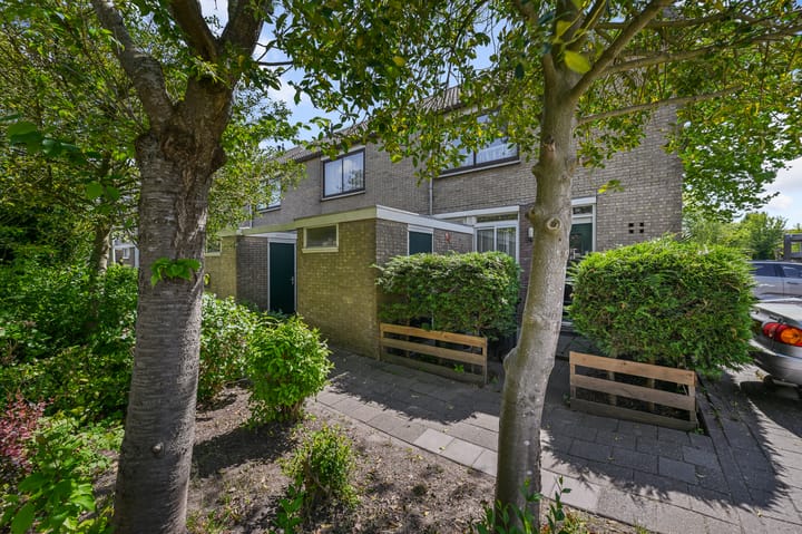 Foto 1 van Karveelstraat 4