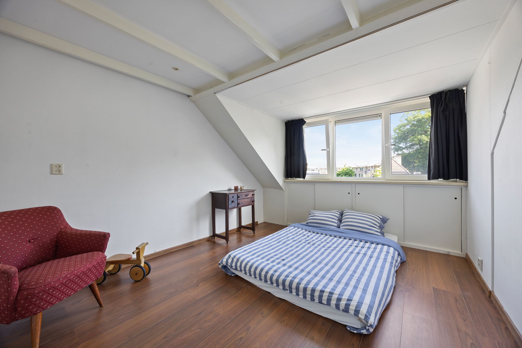 Foto 24 van Burgemeester van Heesbeenstraat 18