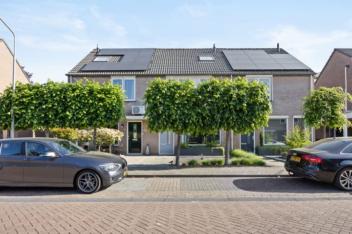 Foto 32 van Burgemeester van Heesbeenstraat 18