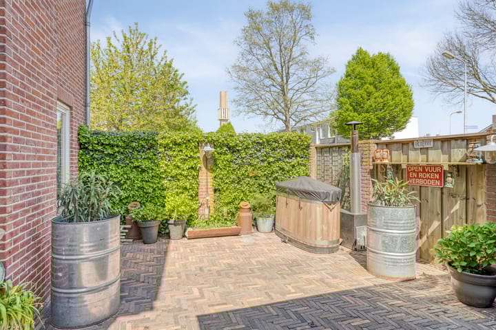 Foto 20 van Lage Esweg 12