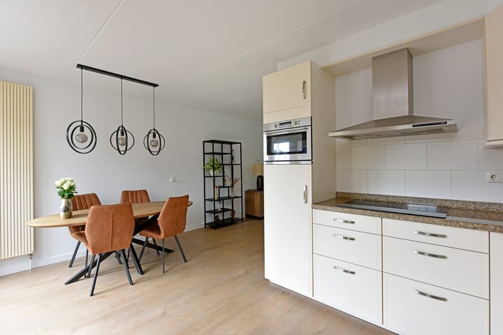 Photo 4 of Churchilllaan 113