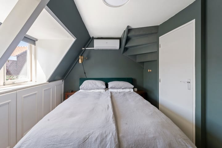 Photo 24 of Oost Indiëstraat 28