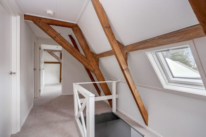 Foto 12 van Weinterp 24