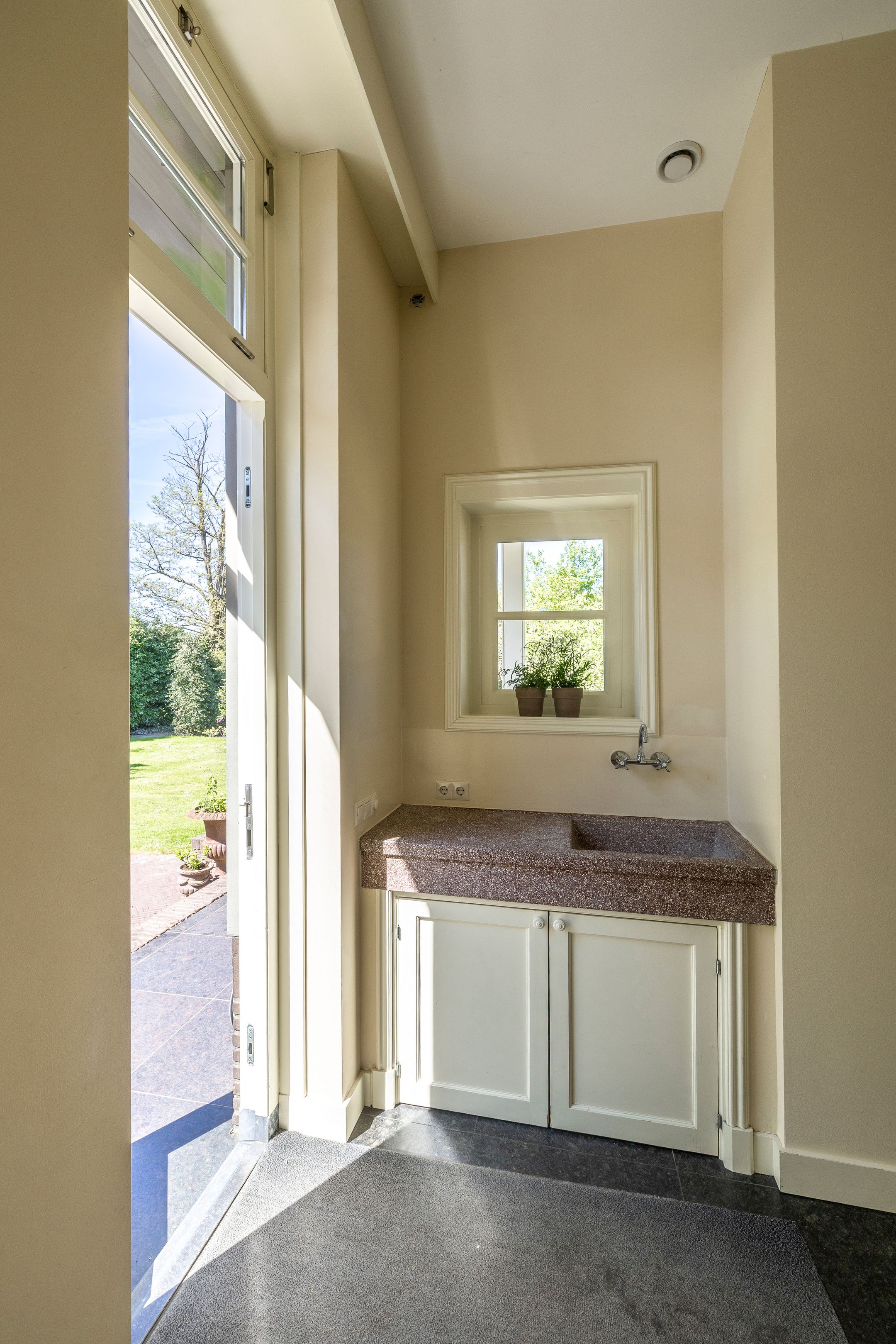 Foto 24 van Rijksstraatweg 57