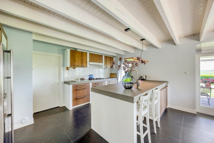 Foto 21 van Middenweg 71-C