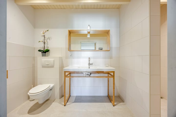 Foto 27 van Middenweg 71-C