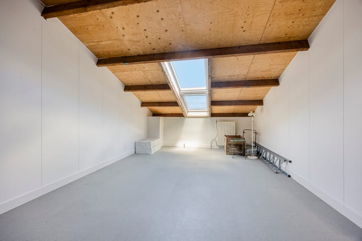 Foto 42 van Middenweg 71-C