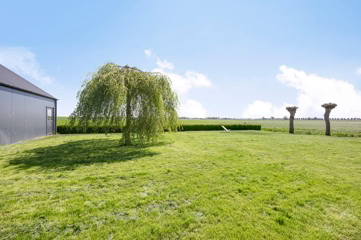 Foto 45 van Middenweg 71-C