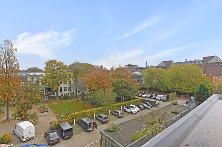 Foto 34 van Bazarlaan 78