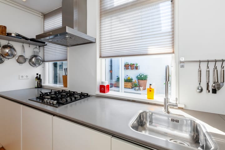 Foto 22 van Arnold Hoogvlietstraat 52