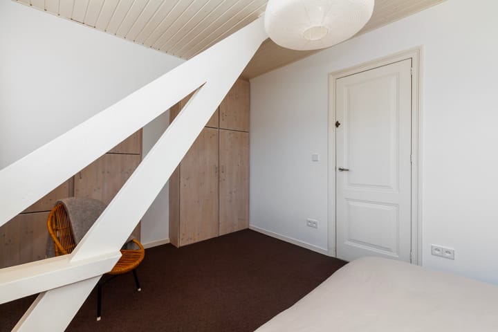 Foto 32 van Arnold Hoogvlietstraat 52