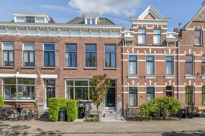 Foto 1 van Essenlaan 74