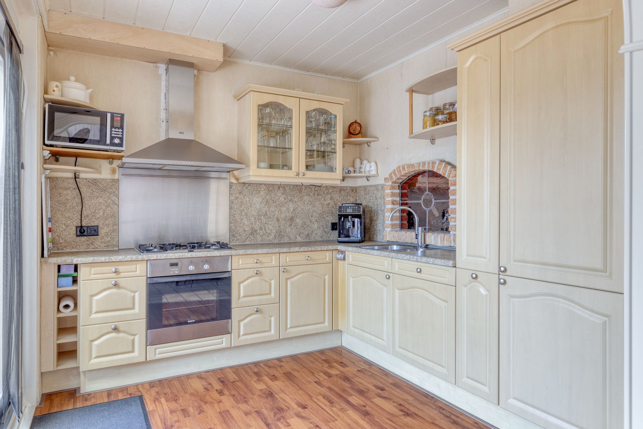 Foto 15 van Hooftweg 107