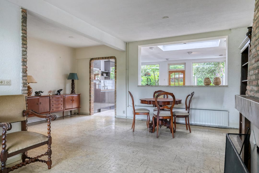 Photo 7 of Biezenstraat 21