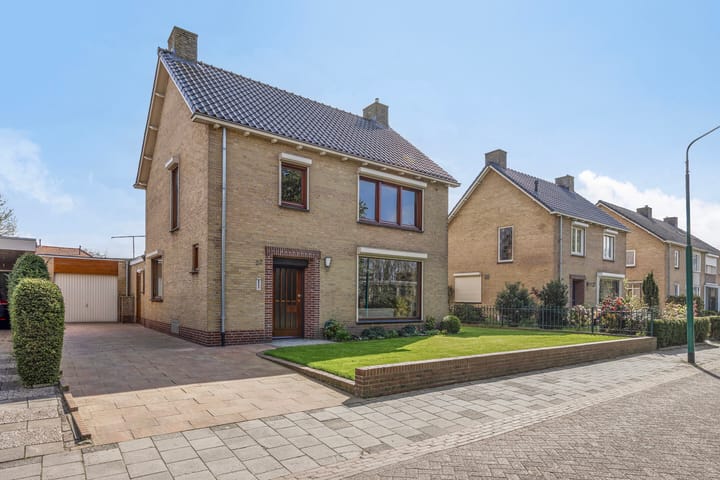 Foto 1 van Jacob van Ruysdaelstraat 22