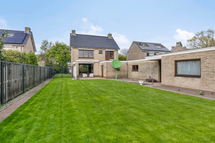 Foto 2 van Jacob van Ruysdaelstraat 22