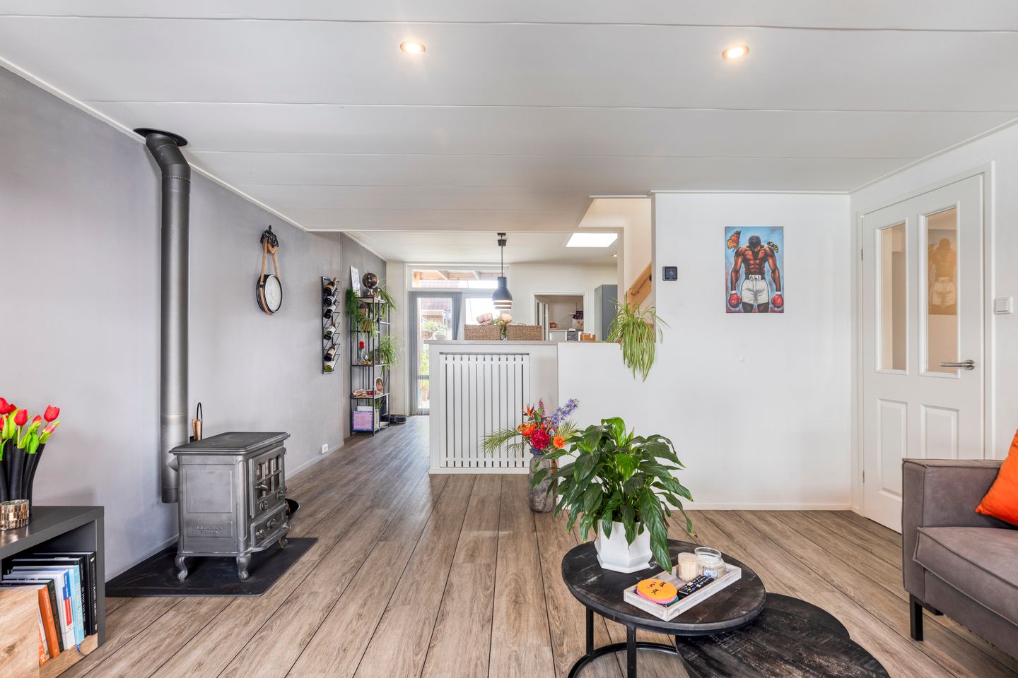 Foto 4 van van Tilburghstraat 12