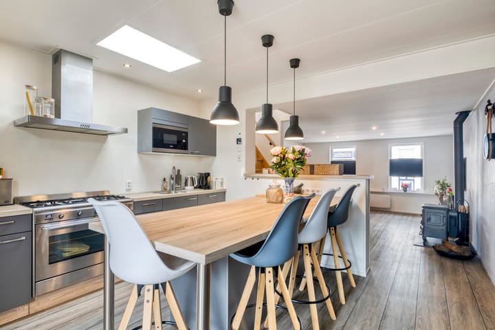 Foto 8 van van Tilburghstraat 12