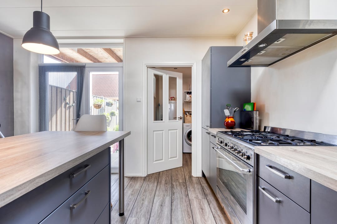 Foto 11 van van Tilburghstraat 12