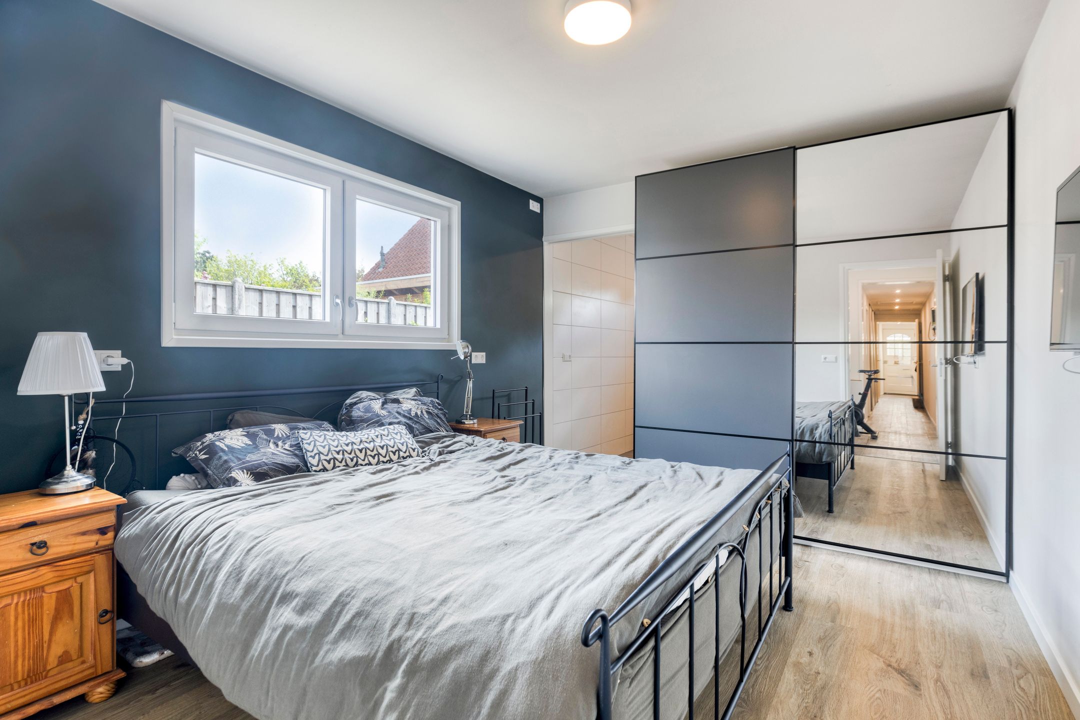 Foto 15 van van Tilburghstraat 12