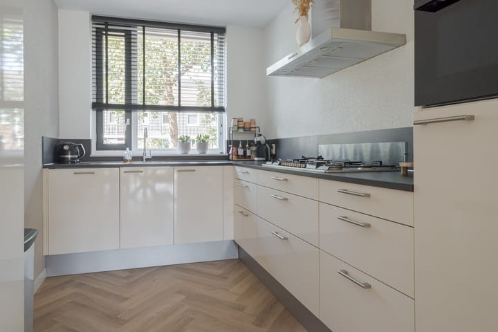 Foto 3 van Populier 16