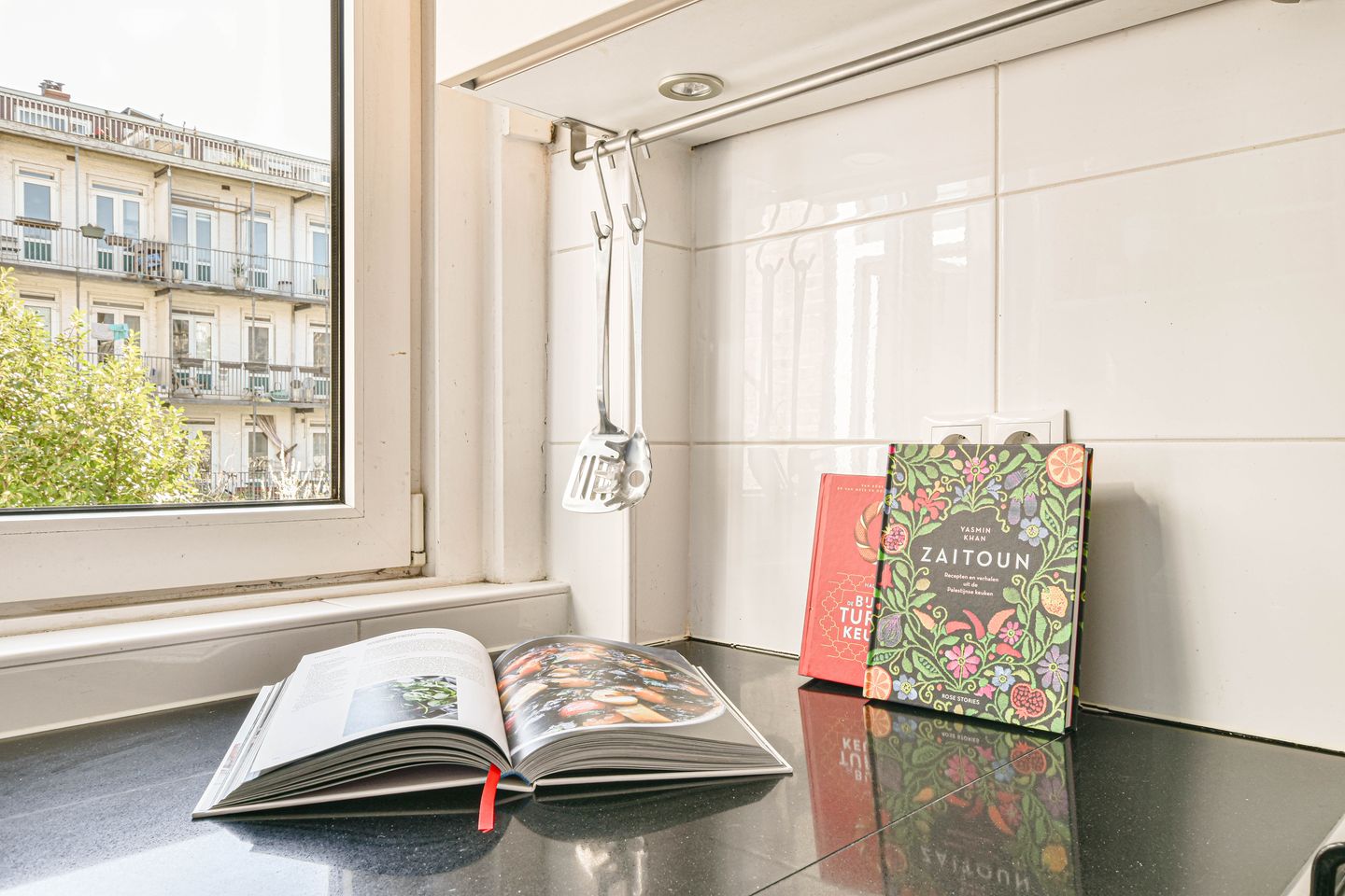 Foto 10 van Molukkenstraat 35-1