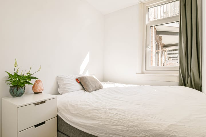 Foto 11 van Molukkenstraat 35-1