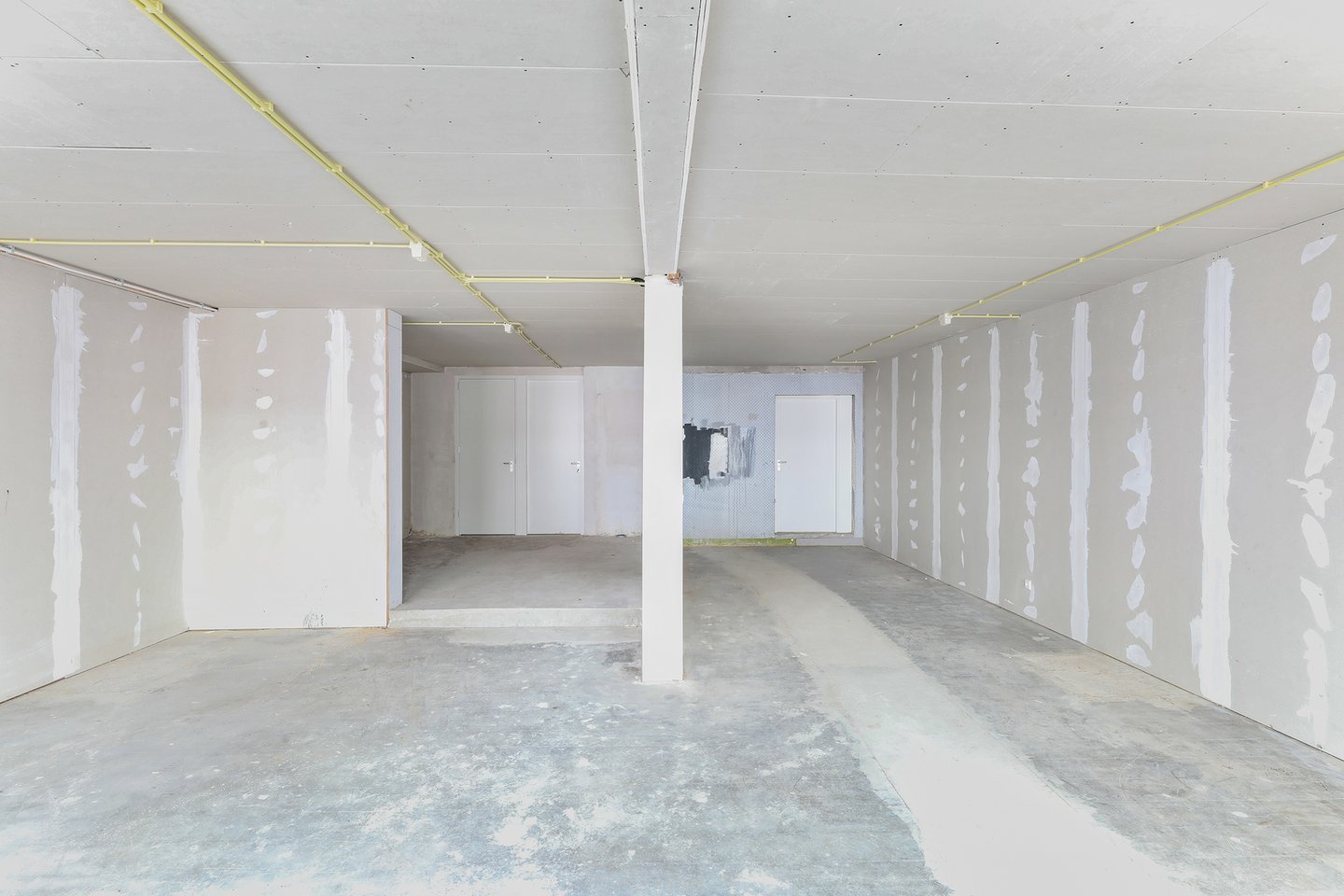 View photo 4 of Deurningerstraat 7