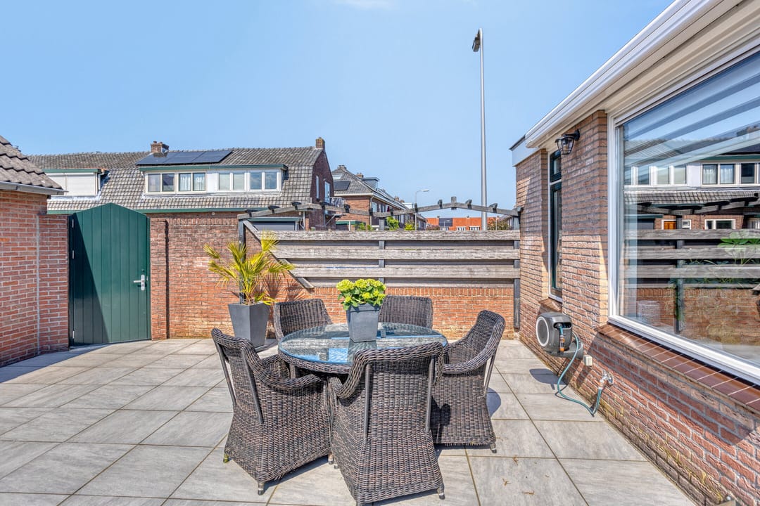 Foto 26 van P. Flintstraat 39