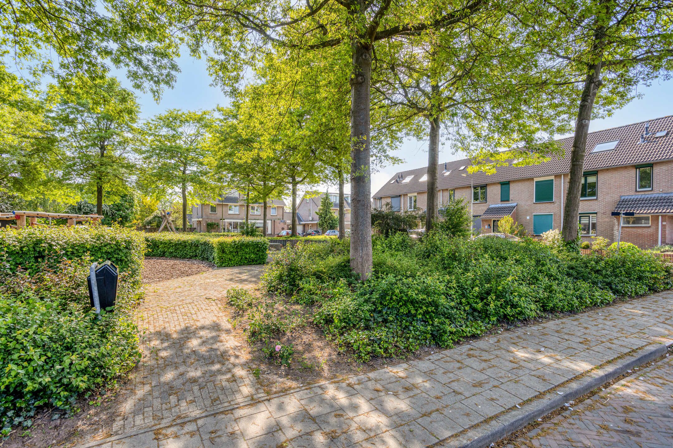 Foto 27 van P. Flintstraat 39