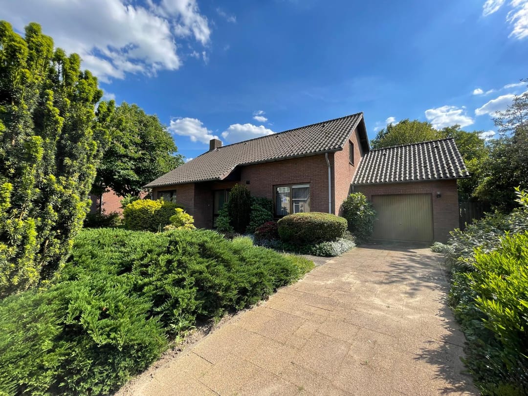 Foto 1 van Maasstraat 3