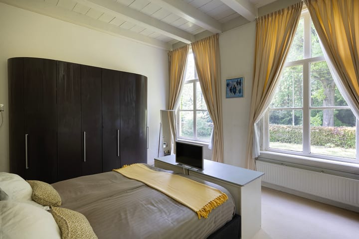 Photo 15 of Biltseweg 49