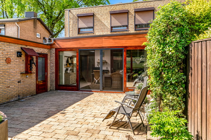 Foto 32 van Van Cloudtstraat 18