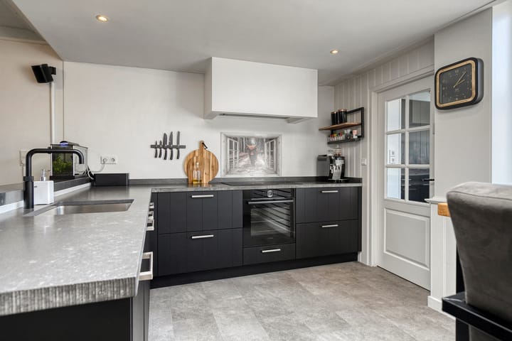 Foto 19 van Voorstraat 32