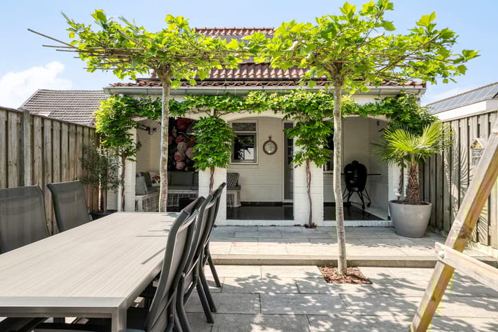 Foto 44 van Voorstraat 32