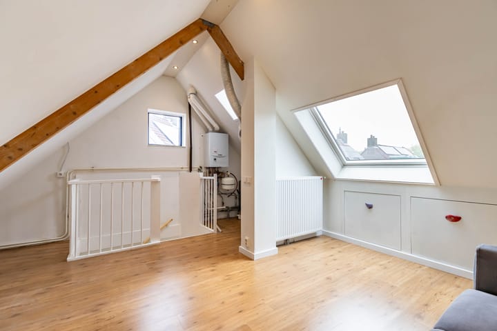 Foto 32 van Jensemaheerd 89