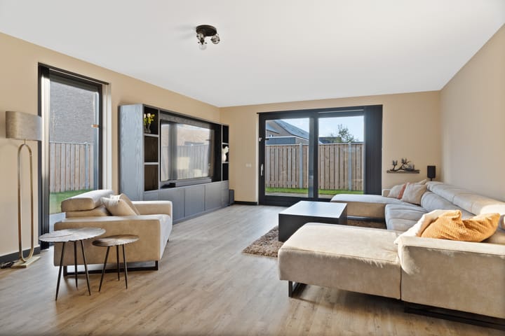 Foto 3 van Liesgras 11