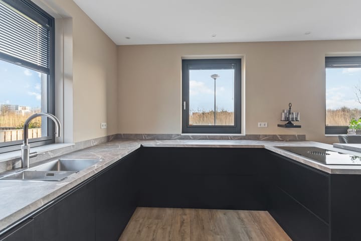 Foto 4 van Liesgras 11