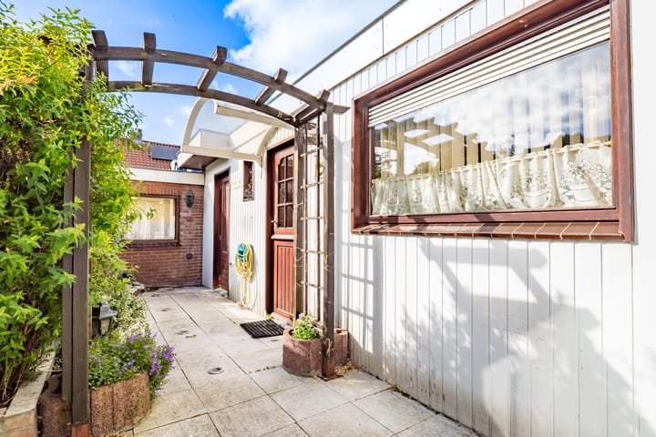 Photo 31 of F. Koolhovenstraat 101