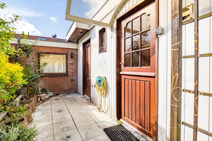 Photo 32 of F. Koolhovenstraat 101