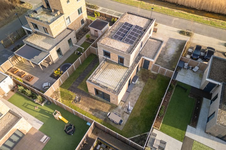 Photo 46 of Liesgras 11