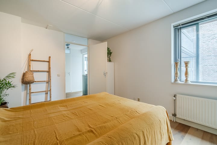 Foto 33 van Leo Fallplantsoen 12